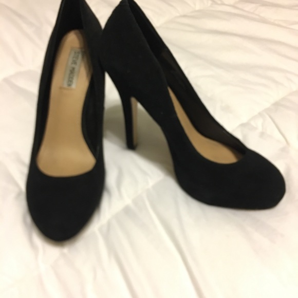 Steve Madden black suede pumps - Picture 3 of 4